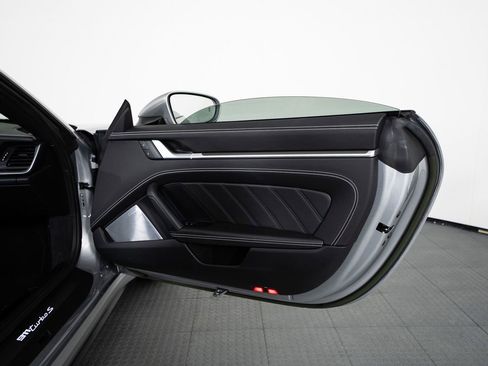 Used 2022 Porsche 911 Turbo S AWD/4WD image 29