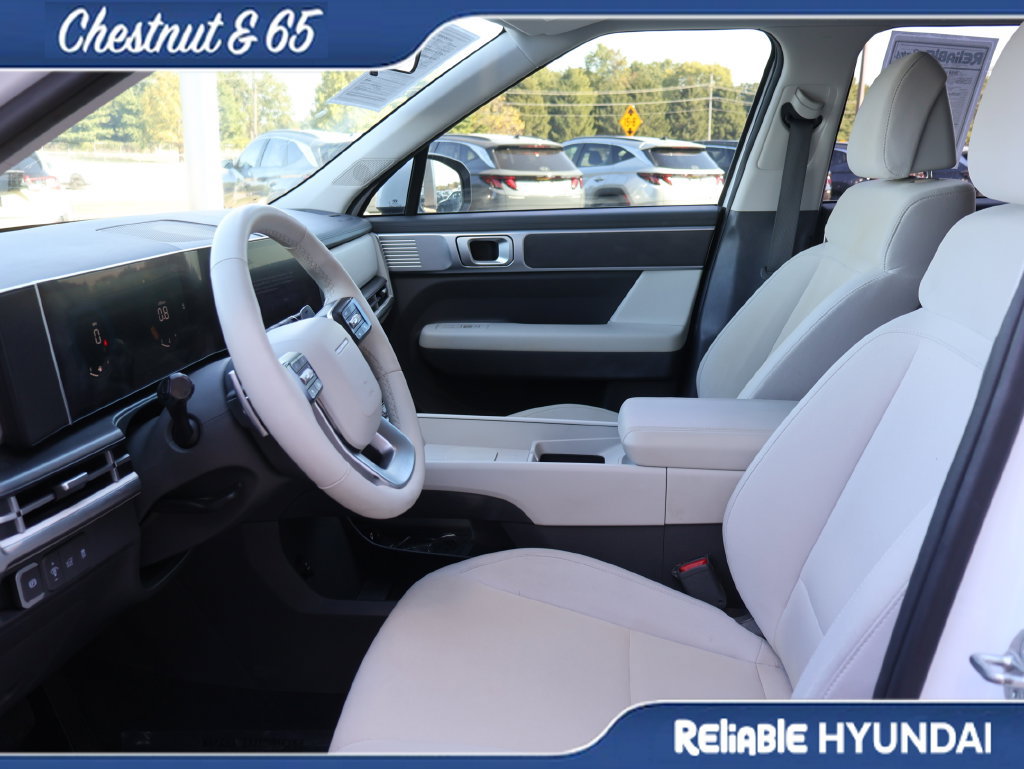 Used 2024 Hyundai Santa Fe SE FWD image 24