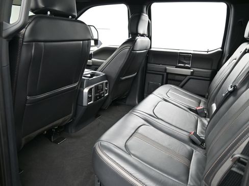 Used 2022 Ford F350 Platinum AWD/4WD image 39