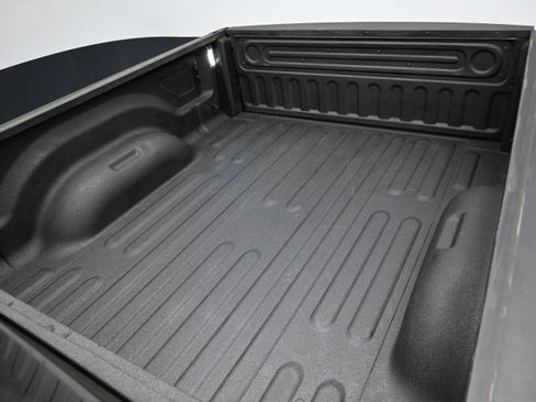 Used 2022 RAM 2500 Laramie AWD/4WD image 44