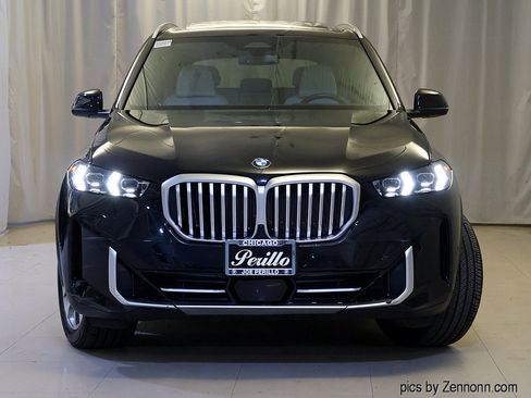 Used 2024 BMW X5 xDrive40i w/ Premium Package AWD/4WD image 5