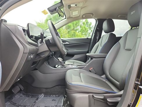 New 2026 Buick Encore GX Sport Touring w/ Advanced Technology Package image 16