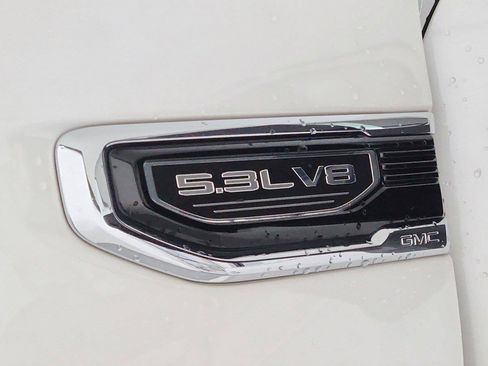 Used 2024 GMC Sierra 1500 Denali w/ Technology Package AWD/4WD image 16