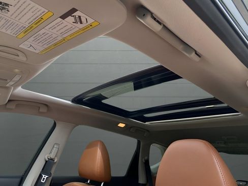 Used 2019 Nissan Rogue SL w/ Premium Package FWD image 10