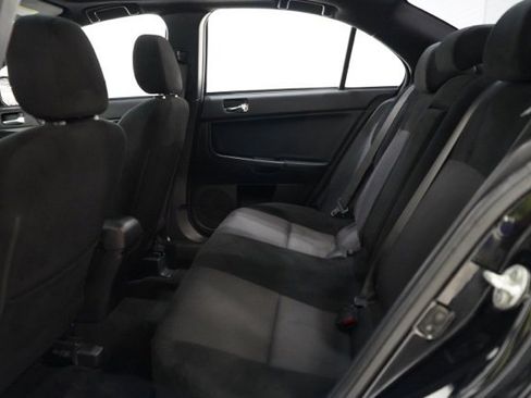 Used 2017 Mitsubishi Lancer ES image 29