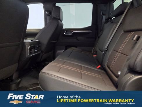 New 2026 Chevrolet Silverado 1500 High Country w/ High Country Premium Package AWD/4WD image 11