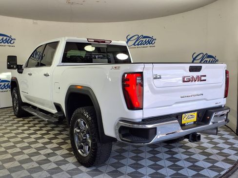Used 2025 GMC Sierra 2500 SLT w/ Texas SLT Premium Package AWD/4WD image 2