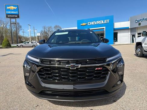 New 2026 Chevrolet Trax RS FWD image 22