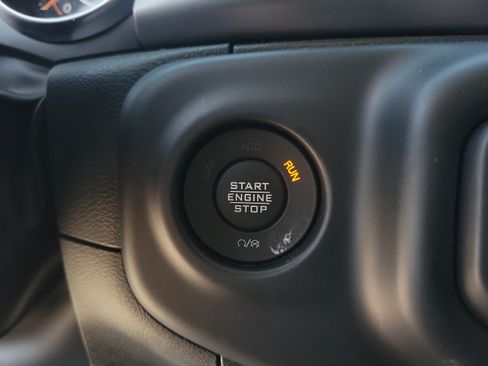 Used 2022 Jeep Wrangler Unlimited Sport AWD/4WD image 22