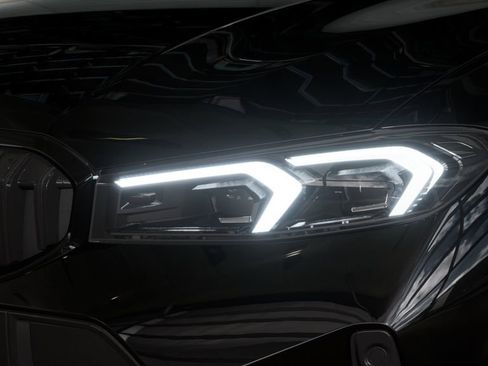 New 2026 BMW 330i Sedan image 6