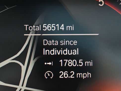 Used 2019 BMW X5 xDrive50i w/ Parking Assistance Package image 18