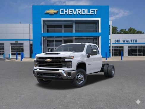 New 2026 Chevrolet Silverado 3500 W/T w/ WT Convenience Package RWD image 9