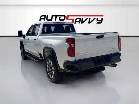 Used 2025 Chevrolet Silverado 2500 Custom w/ Custom Value Package AWD/4WD image 5