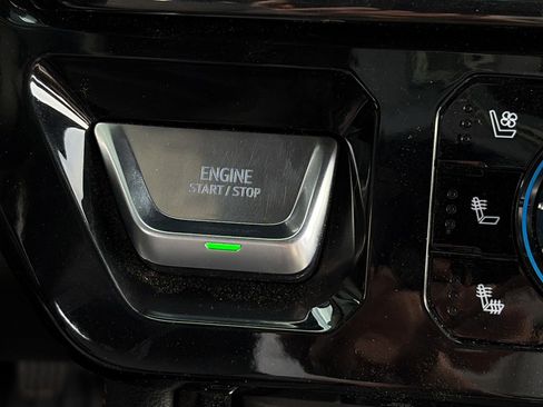 Used 2024 GMC Sierra 3500 AT4 w/ AT4 Premium Plus Package image 28