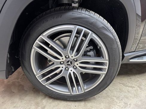 New 2026 Mercedes-Benz GLS 450 GLS 450 image 30