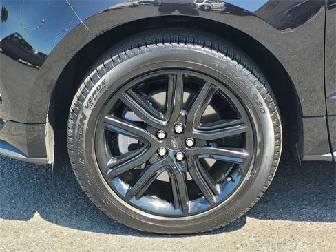 Used 2022 Ford Edge ST-Line image 11