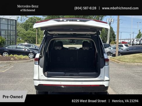 Used 2024 Lincoln Navigator L Reserve AWD/4WD image 29
