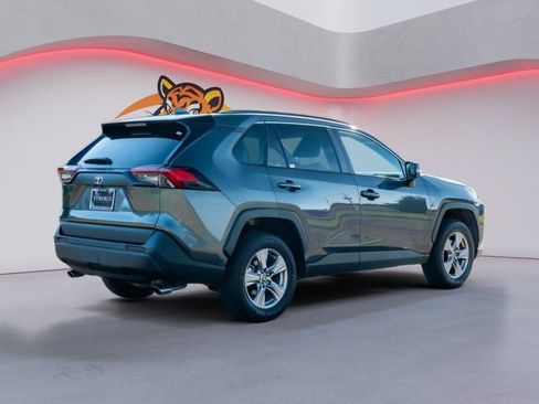 Used 2025 Toyota RAV4 XLE FWD image 6