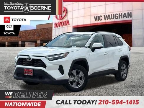 Certified 2025 Toyota RAV4 XLE AWD/4WD image 1