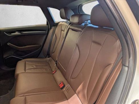 Used 2017 Audi A3 e-tron Premium Plus w/ Premium Plus Package FWD image 10