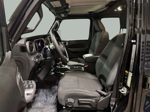 Used 2022 Jeep Wrangler Unlimited Sport image 20