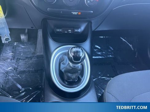 Used 2018 Kia Soul image 29