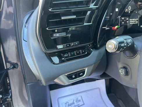 Used 2025 Lexus RX 350 w/ Convenience Package AWD/4WD image 32