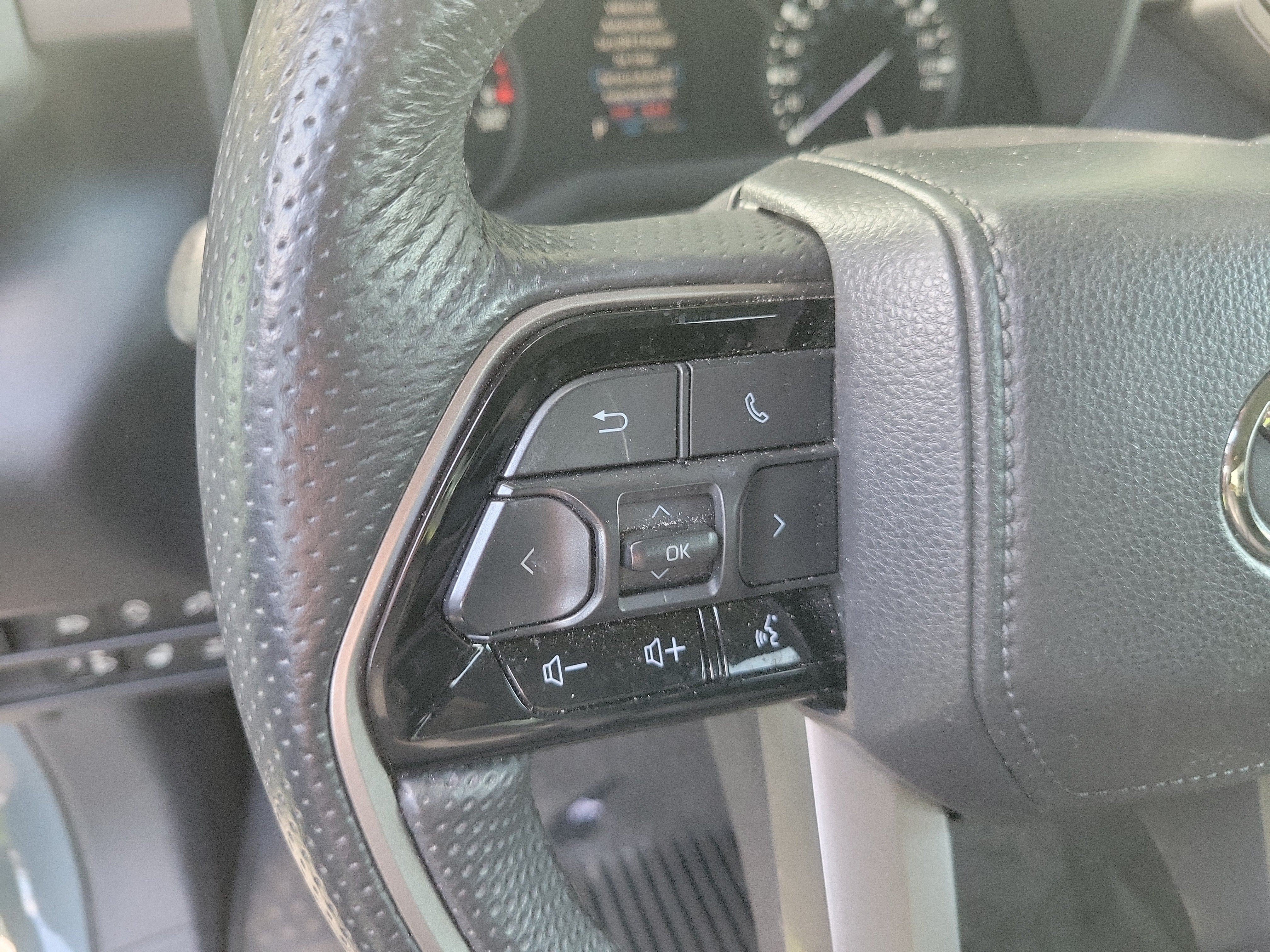 Used 2024 Toyota Tundra SR5 w/ SR5 Premium Package RWD image 25