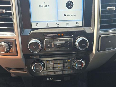 Used 2017 Ford F150 Lariat AWD/4WD image 3