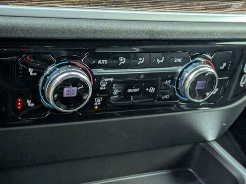 New 2026 GMC Sierra 1500 Elevation w/ Elevation Premium Package image 29