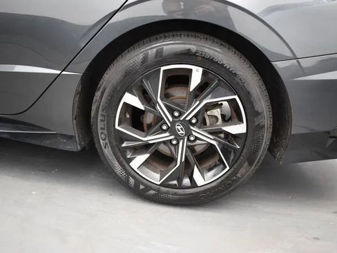 Used 2025 Hyundai Sonata SEL FWD image 33