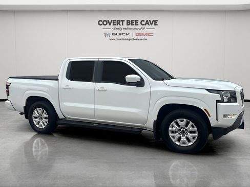 Used 2022 Nissan Frontier SV image 12