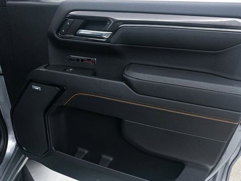 Used 2023 GMC Sierra 1500 AT4 w/ AT4 Preferred Package image 32