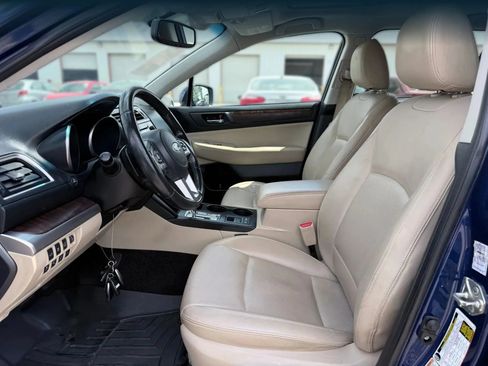 Used 2015 Subaru Outback 3.6R Limited AWD/4WD image 2