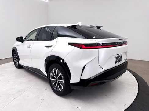 Used 2023 Lexus RZ 450e Premium w/ Technology Package AWD/4WD image 12