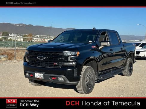 Used 2021 Chevrolet Silverado 1500 LT Trail Boss w/ Convenience Package II AWD/4WD image 1