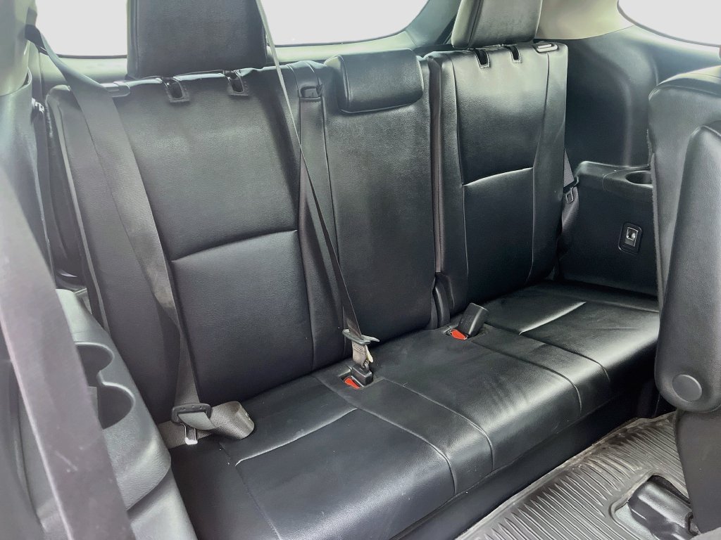 Used 2025 Toyota Highlander XLE AWD/4WD image 28