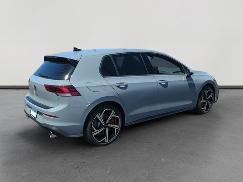 New 2025 Volkswagen Golf SE image 5