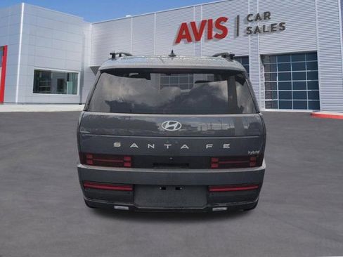 Used 2025 Hyundai Santa Fe SEL FWD image 7