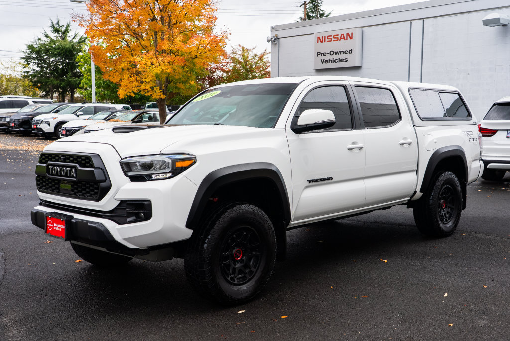 Used 2022 Toyota Tacoma TRD Pro AWD/4WD image 3