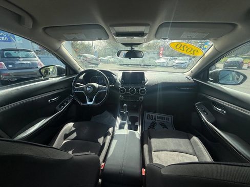 Used 2020 Nissan Sentra SR image 16