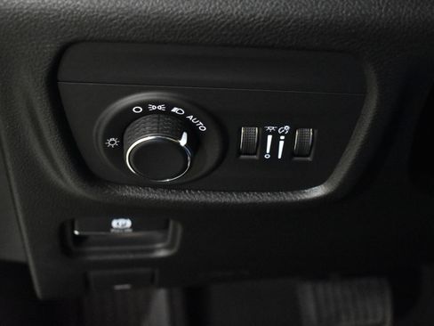 New 2025 Jeep Grand Cherokee Laredo X image 19