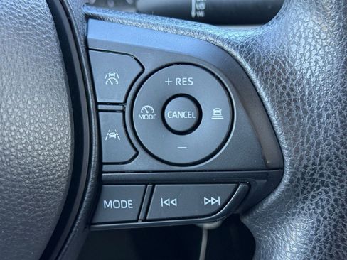 Used 2024 Toyota Corolla LE image 26