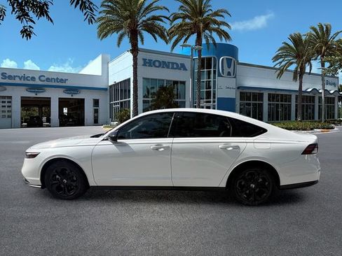 Used 2025 Honda Accord SE image 5