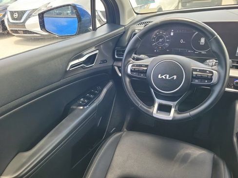 Used 2025 Kia Sportage SX FWD image 15