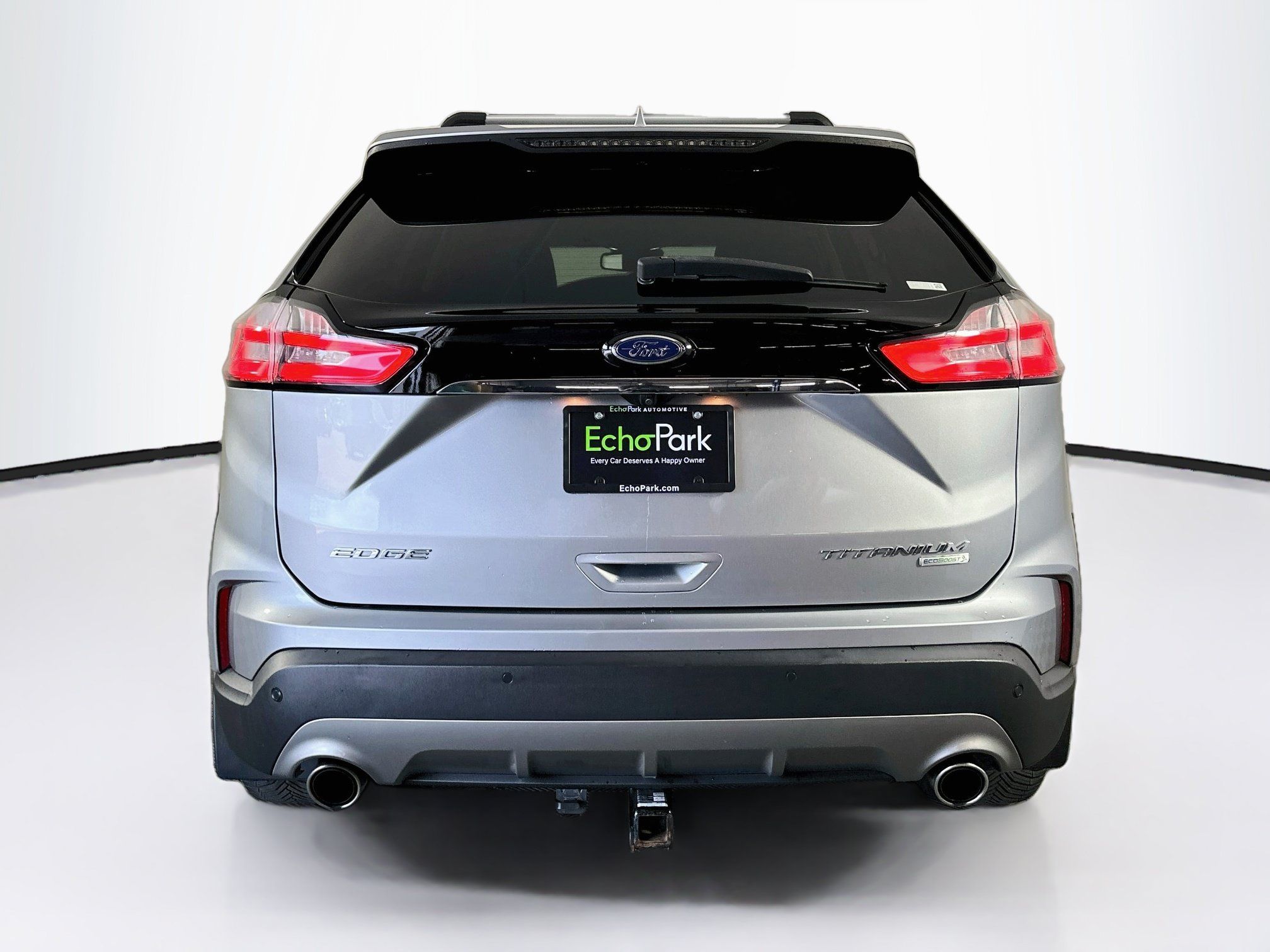 Used 2020 Ford Edge Titanium FWD image 7