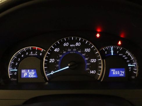 Used 2012 Toyota Camry XLE FWD image 7