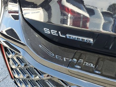 New 2026 Volkswagen Tiguan SEL R-Line image 7