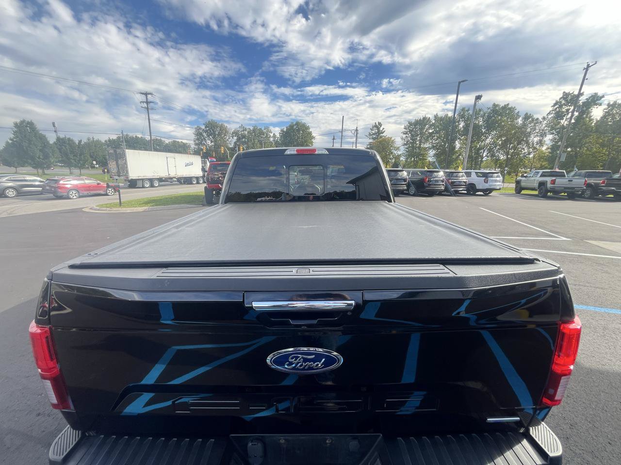 Used 2018 Ford F150 Lariat w/ Equipment Group 502A Luxury AWD/4WD image 10