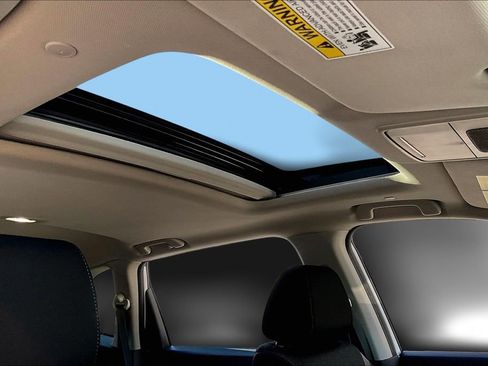 Used 2024 Honda CR-V EX image 21